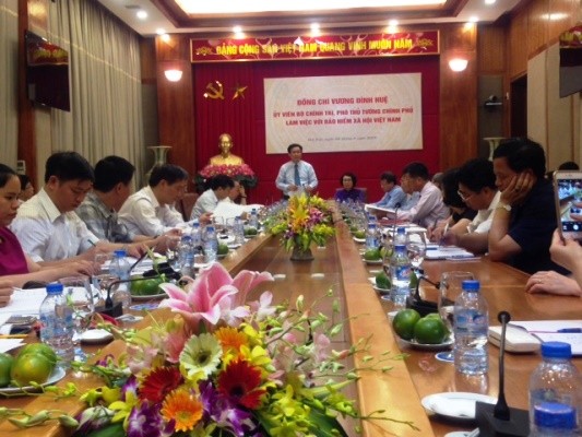  Phó Thủ tướng Vương Đình Huệ làm việc với Bảo hiểm xã hội Việt Nam - ảnh 1